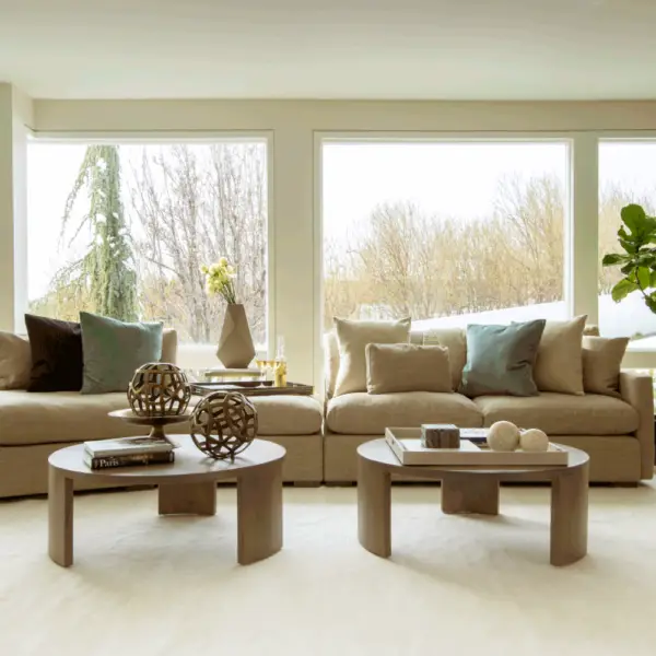 connor coffee table 600x600